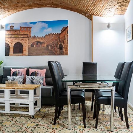 Art & Suite Apartment Caces المظهر الخارجي الصورة